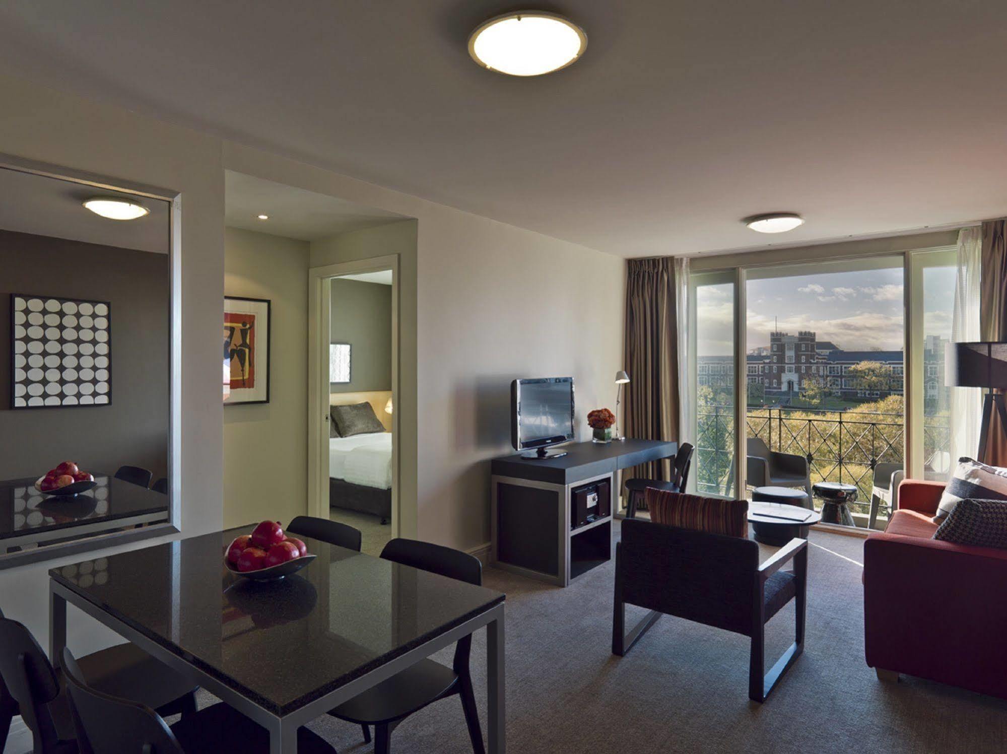 Adina Apartment Hotel South Yarra Melbourne Exterior photo